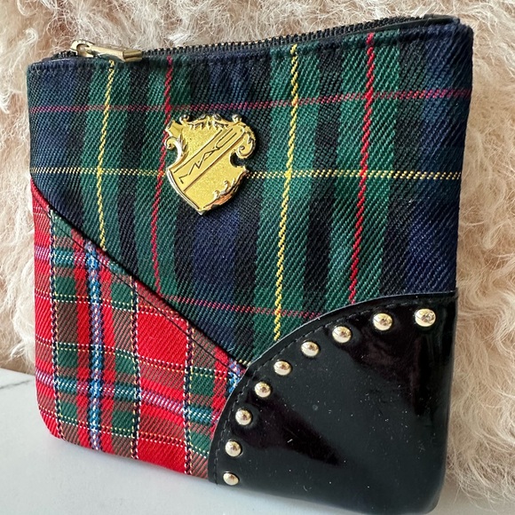 MAC Cosmetics 2010 Holiday Limited Edition Tartan Plaid Makeup Bag Clutch - Picture 1 of 7